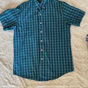 VAN HUSEN Mens Dress Shirt Size M Button Up Short Sleeve Plaid Green Blue Teal